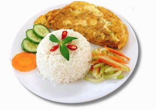 Cơm trứng chiên thịt bằm